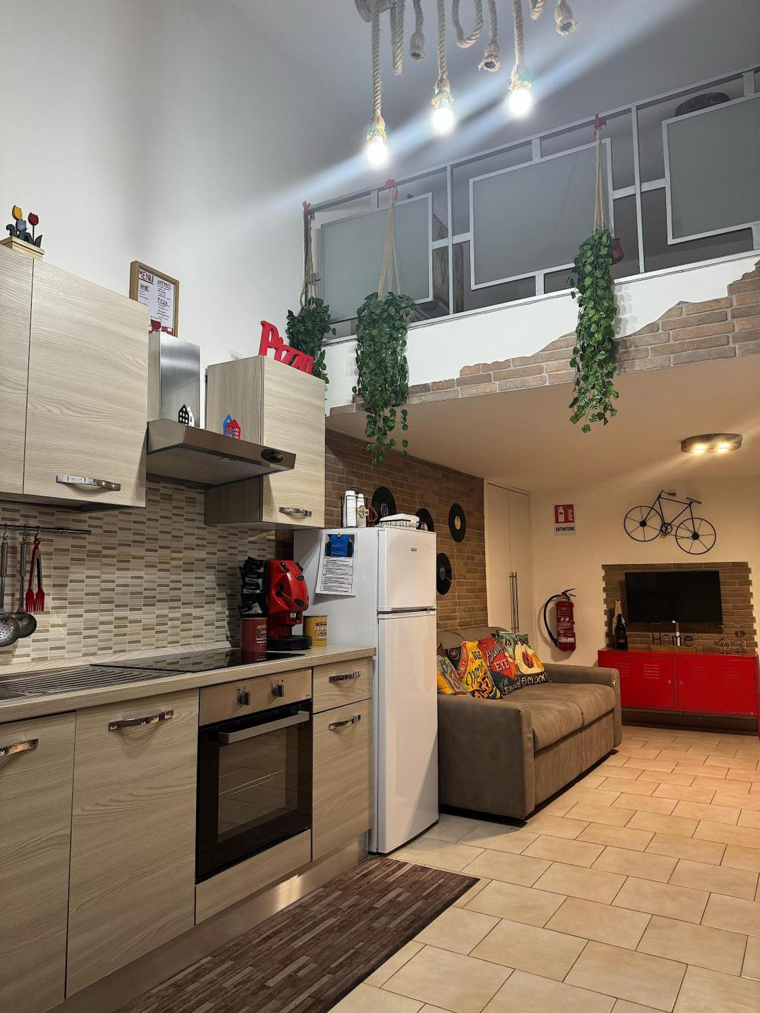 Frizzi & Lazzi House Apartment Napoli Bagian luar foto